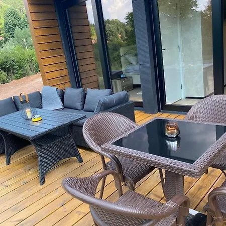 Ehinacea Apartman *